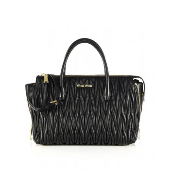 Miu Miu Matelasse Zip Tote Color Black