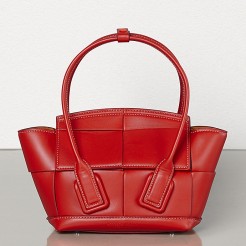 Bottega Veneta Mini Arco 29 Bag In Red Weave Calfskin