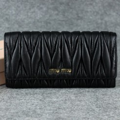 Miu Miu Matelasse Shiny Calf Leather Wallet 6618 Black